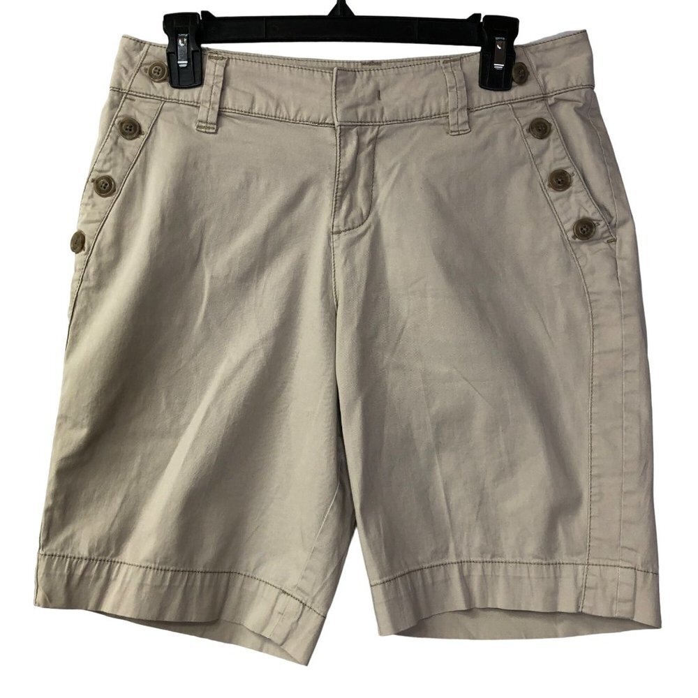 SONOMA MODERN BERMUDA BEIGE SHORTS size 8